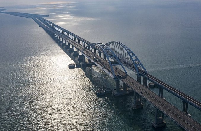 Most Krymski. Rosja wprowadziła zakaz wjazdu elektryków 