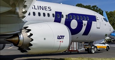 LOT: Niemal 10 mln pasażerów na koniec października 