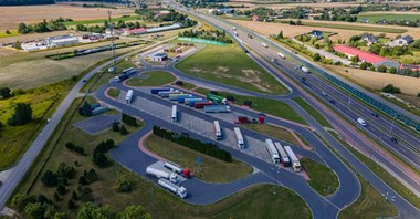 Będą nowe miejsca do tankowania na S12/S17