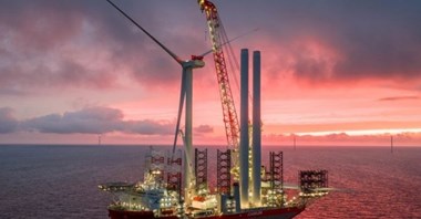 Pierwsze turbiny z polskimi gondolami na morskiej farmie wiatrowej Grupy Orlen