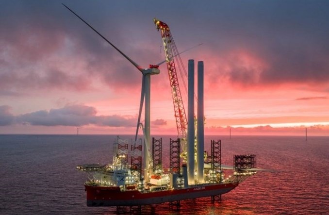 Pierwsze turbiny z polskimi gondolami na morskiej farmie wiatrowej Grupy Orlen