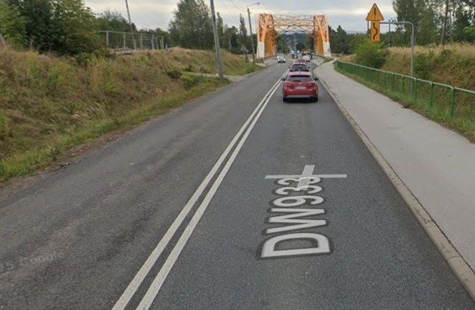 Śląskie. Niebezpieczne uszkodzenie na drodze wojewódzkiej 