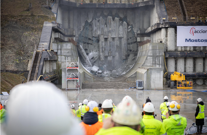 Pierwsza nawa tunelu na S19 wydrążona!