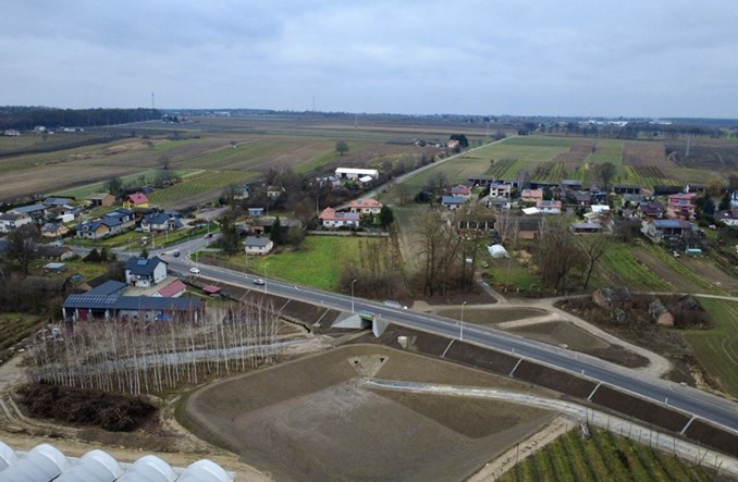 Lubelskie. Trwa rozbudowa drogi wojewódzkiej 