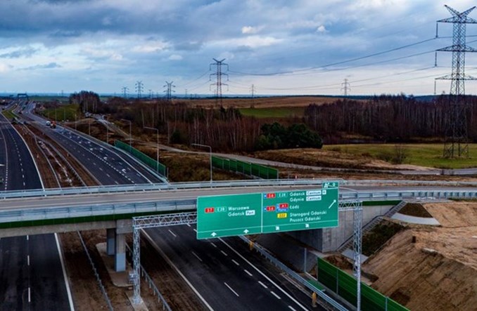 W tym roku blisko 400 km, w przyszłym 300 km nowych dróg