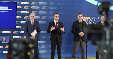 RKKlimczak o „kolejowym dnie” polityków PiS 