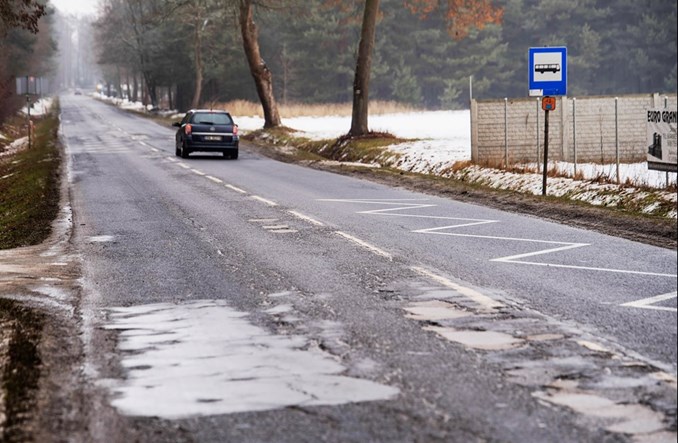 Łódzkie. Będzie wyczekiwana modernizacja zniszczonej drogi