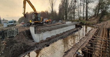 Wydłuża się budowa mostu w Szczecinie