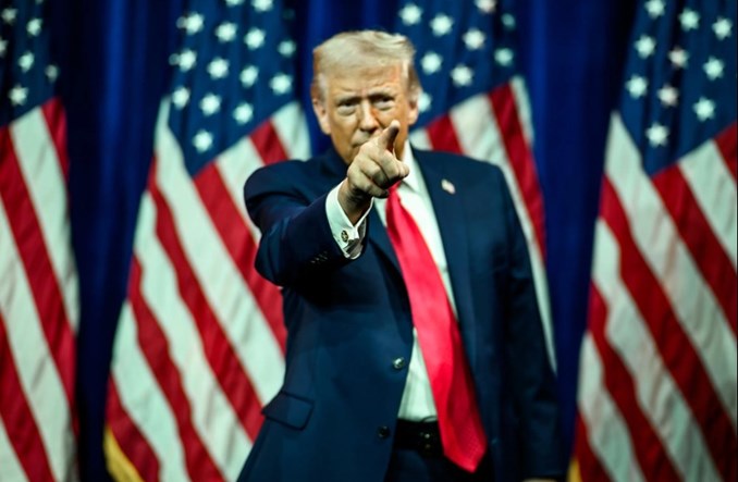 Donald Trump chce mieć lotnisko i dworzec swojego imienia? 