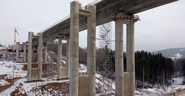 Podkarpackie. Trwa budowa najwyższej estakady w Polsce