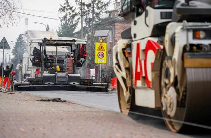 Warszawa remontuje drogi. Na start 100 mln zł