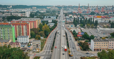 Bliżej Drogi Czerwonej i prac przy Estakadzie Kwiatkowskiego