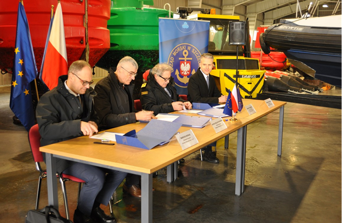 Nowoczesna pogłębiarka dla utrzymania torów podejściowych. Umowa na 280 mln zł