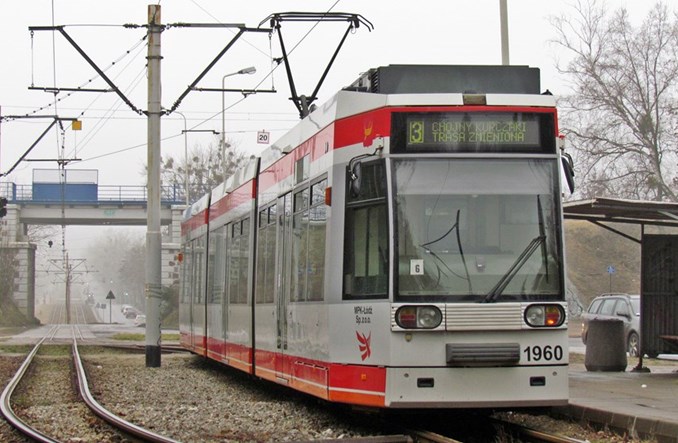 Łódź. Dziewięć firm chce przebudować trasę tramwajową na Warszawskiej