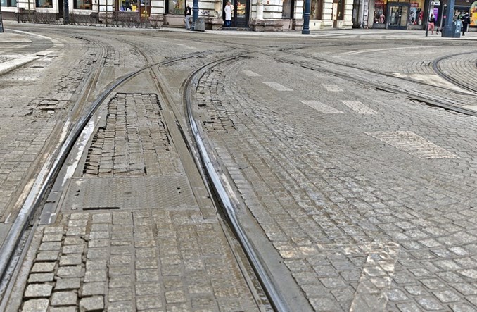 Łódź. Trzy miesiące naprawy Placu Wolności i Nowomiejskiej. Beton zastąpi kostkę