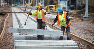 SAFE będzie mimo weta? Co z pieniędzmi na infrastrukturę?