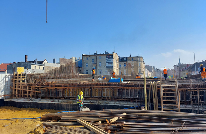 W Głuchołazach rusza betonowanie ustroju nośnego mostu