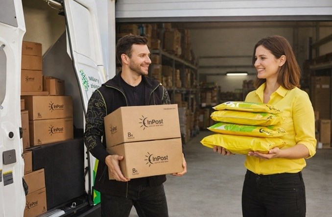 Odbiór paczek z firmy – jak zorganizować nadania seriami, żeby tydzień był przewidywalny?