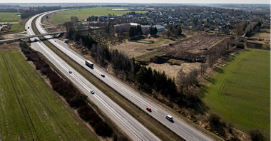 Litwini naprawiają kluczowe drogi