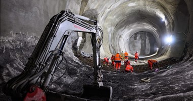 Praga wreszcie z umową na odcinek nowej linii metra