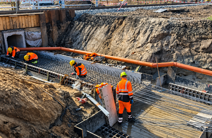 Trakcja po silnym roku: Kluczowa jest ciągłość inwestycji publicznych