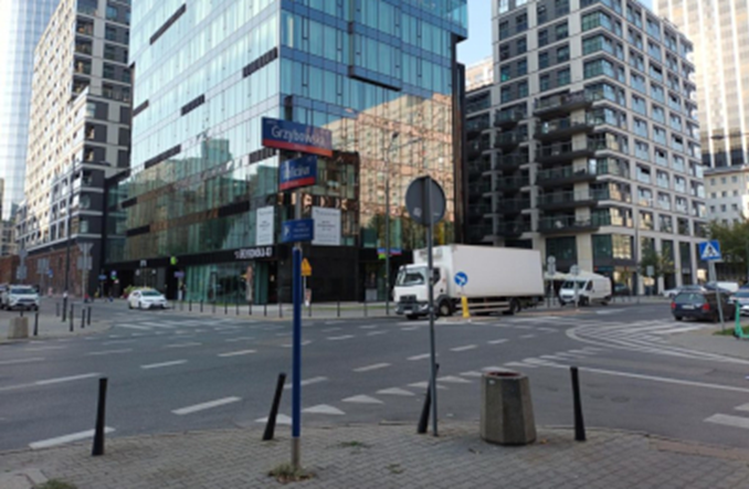 Warszawa. Nowe prace na drogach i torowiskach spowodują utrudnienia w ruchu
