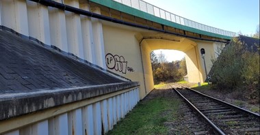 Podkarpackie. Są oferty na remont wiaduktu kolejowego przy DK-84