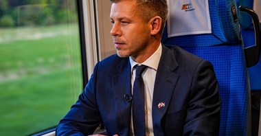 Premier Węgier pojechał pociągiem PKP Intercity z Krakowa do Warszawy