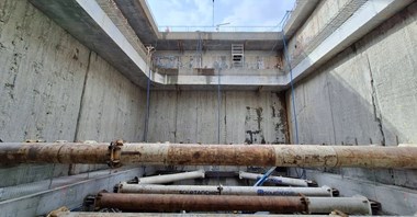 Tunel KDP. Komora odbiorcza dla tarczy drążącej gotowa