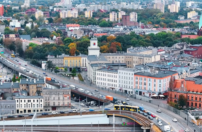 Wraca ruch pod estakadą w Chorzowie. Autobusy i tramwaje za kilka dni