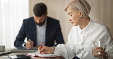 Kiedy warto skorzystać z usług kancelarii prawnej, a kiedy wystarczy konsultacja jednorazowa?