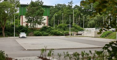 Wrocław. Wkrótce otwarcie parkingu P&R przy dworcu w Leśnicy (zdjęcia)