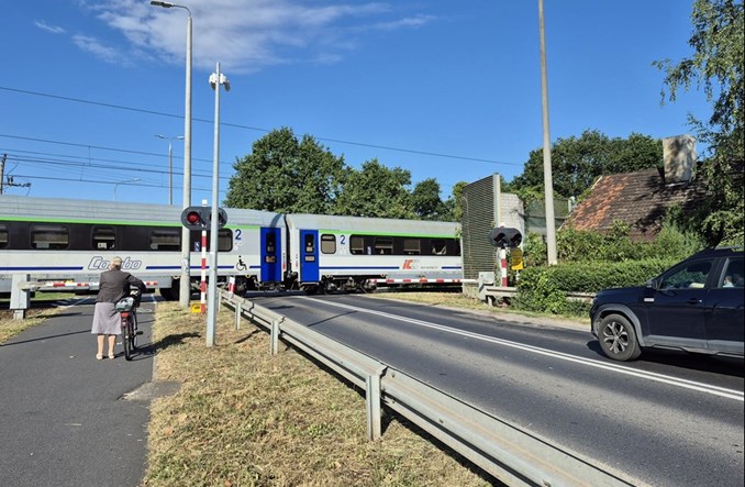 err