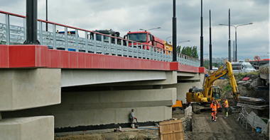 Lublin. Coraz bliżej nowego mostu w Al. Unii Lubelskiej