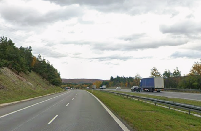 Lekki spadek ruchu i wzrost przychodów na koncesyjnej A4