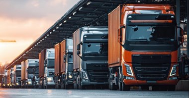W transporcie czekają na przelewy ponad dwa razy dłużej niż w innych firmach usługowych
