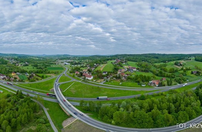 Wzdłuż Zakopianki powstaną dodatkowe jezdnie. Projektant wybrany