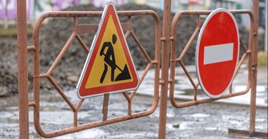 Na drogach więcej pojazdów. Jak będą wyglądały powroty z wakacji po remontowanych drogach?