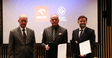 Port Gdynia i ORLEN przygotowują nowy model bunkrowania statków