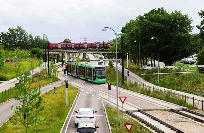 Aglomeracja Kopenhagi z kompletną linią tramwajową łączącą 8 gmin