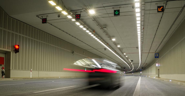 150 mln przejazdów tunelem na S2