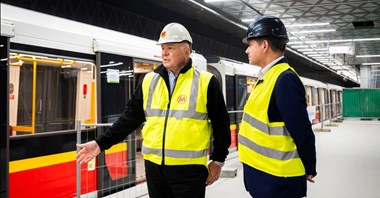Pierwszy pociąg w tunelu na Bemowie. Kolejny etap testów linii M2