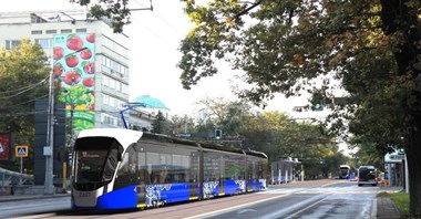Ałmaty: Pierwsze szyny na budowie tramwaju