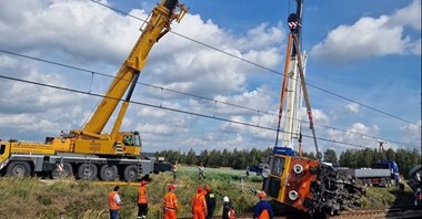 PKP Intercity sprzedaje EP09-046 i wagony z wypadku IC Koziołek
