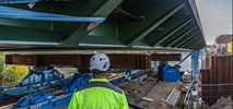 Oderberg, Niemcy: Budimex przeprowadził nasunięcie 330-tonowej konstrukcji mostu
