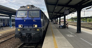 PKP Intercity: Ile EP09 jeszcze czynnych? Gdzie pojadą od grudnia?
