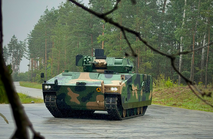 MON: Już ponad 50 umów na 120 mld zł z SAFE