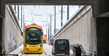 Pierwszy tramwaj przejechał tunelem do Warszawy Zachodniej