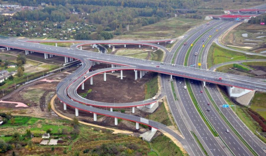 Adamczyk: W realizacji mamy już inwestycje drogowe na 81 mld zł Adamczyk: W realizacji mamy już inwestycje drogowe na 81 mld zł