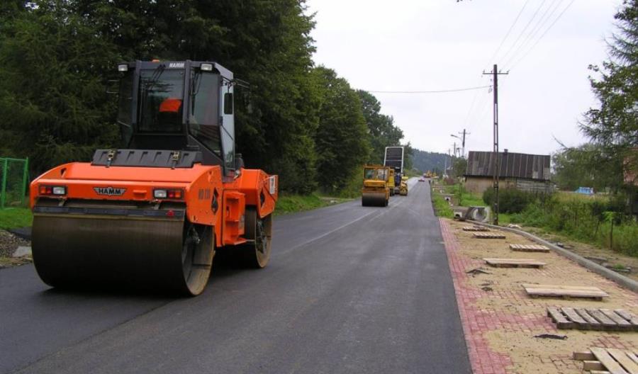 Podkarpackie: Umowa na budowę DW-886 podpisana Podkarpackie: Umowa na budowę DW-886 podpisana